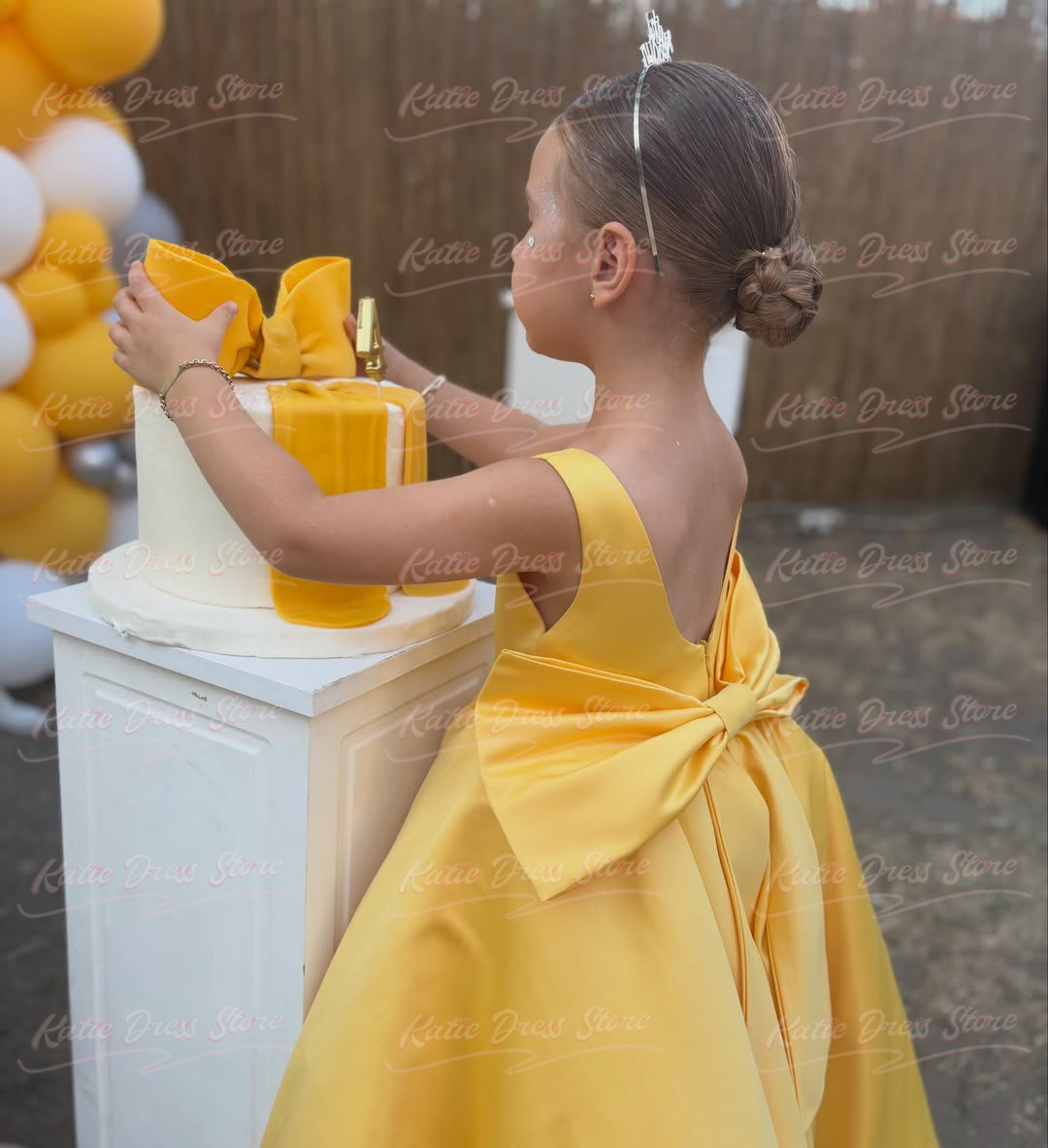 فستان زهور من الساتان الأصفر ا - مراجعة Embroidery Yellow Dress وسعره